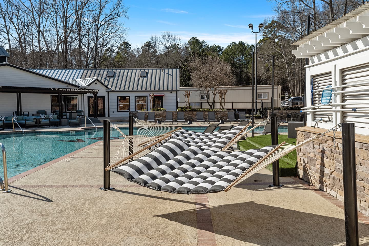 Hammocks-01-Arches-on-the-Lake-Athens-GA-1